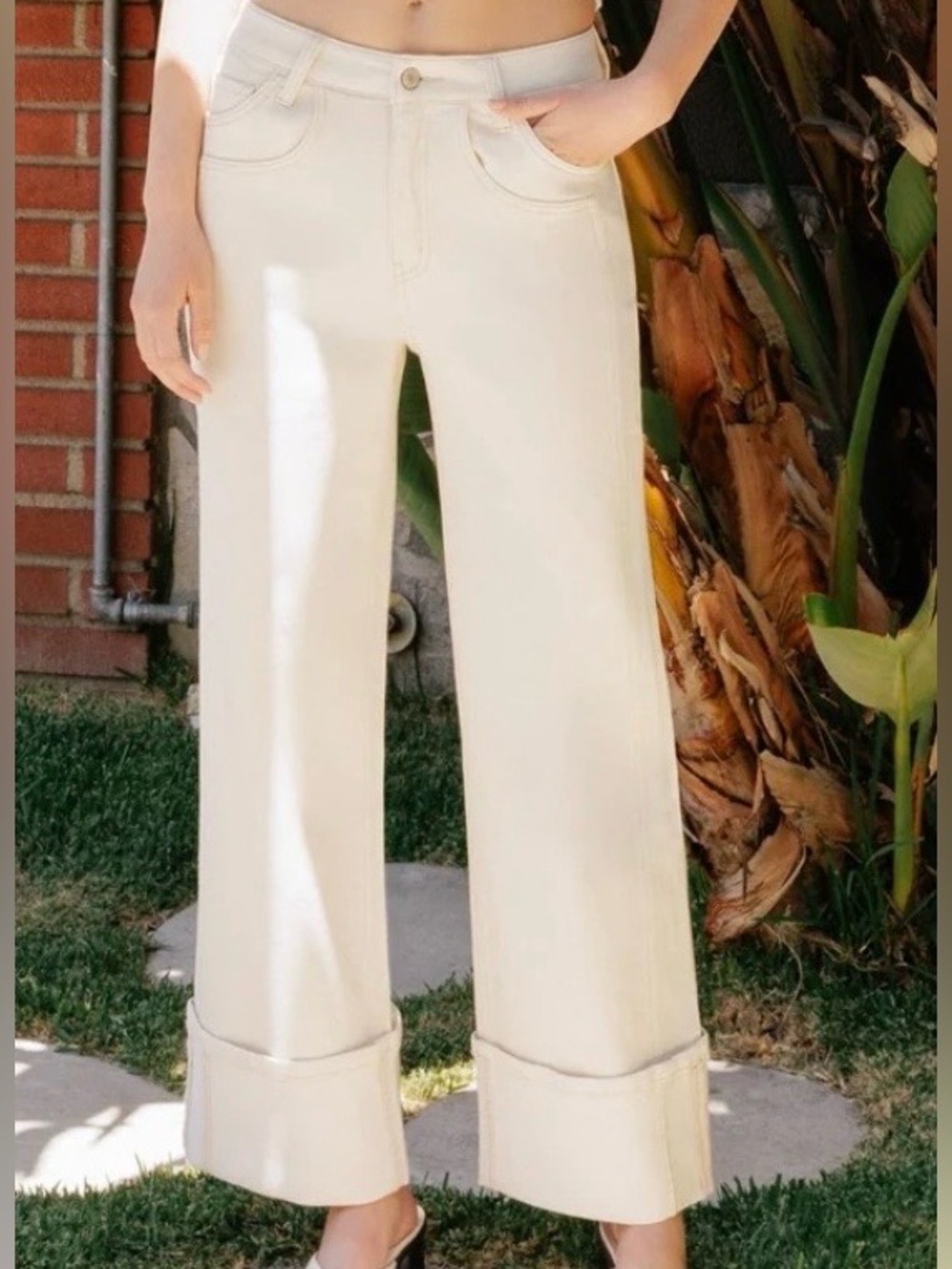 High-Rise Wide-Leg Cream Jeans with Cuffed Hem